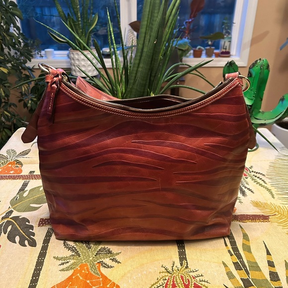 Dooney & Bourke Florentine Zebra Hobo Bag. - Picture 3 of 10